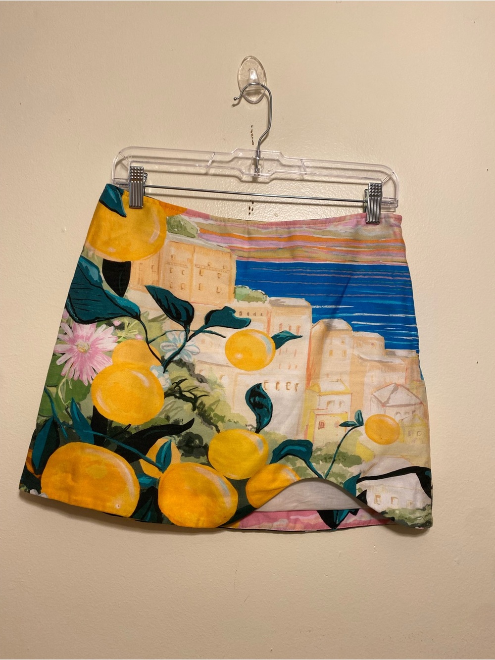 H&M Women's Citrus Print Mini Skirt - Yellow. Size 6